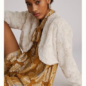 BNWT Maeve by Anthropologie Faux Fur Bolero/Shrug Cream S